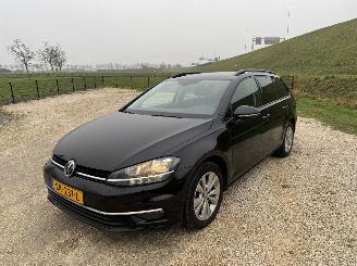 Volkswagen Golf 1.6 TDI Comfortline/automaat/clima/navi picture 1