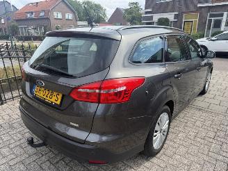 Ford Focus Wagon 1.0 Lease Edition picture 4