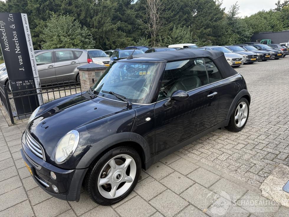 Mini Cabrio 1.6 Cooper Chili