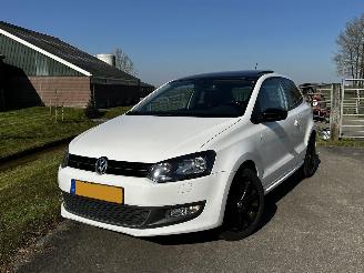 krockskadad bil auto Volkswagen Polo 1.2 12V BlueMotion Trendline APK tot 03-2026 2011/6