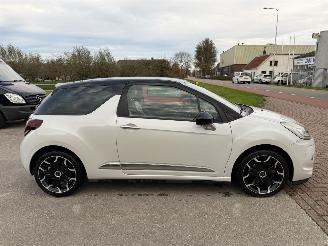 Citroën DS3 1.6 VTI | AUTOMAAT | CAMERA | LEER | NAVI | CLIMA | NL-AUTO picture 10