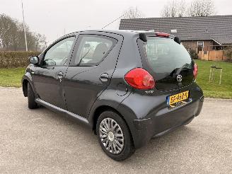 Toyota Aygo | AIRCO | APK TOT SEPT-2026 | RIJDENDE AUTO !! picture 5