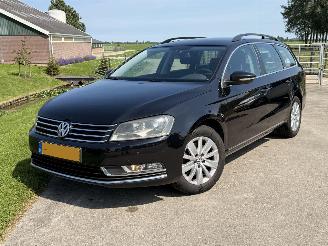damaged passenger cars Volkswagen Passat 1.4 TSI | DSG | Executive Line | APK tot 22 juni-2027 2012/6
