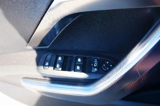 Peugeot 2008 ALLURE picture 13