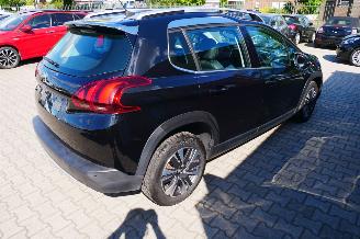 Peugeot 2008 ALLURE picture 3