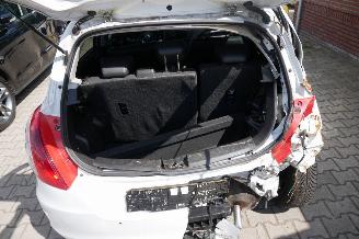 Suzuki Swift  picture 7