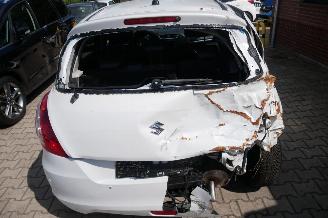 Suzuki Swift  picture 6