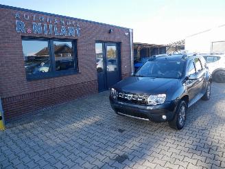 Vaurioauto  passenger cars Dacia Duster  2017/9