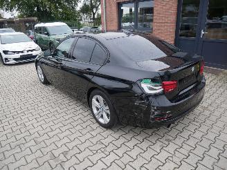 BMW 3-serie 316i SPORTLINE LEER LED picture 4