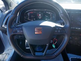 Seat Leon ST FR CUPRA 300 4 DRIVE PANORAMADAK LED ALCANTARA picture 18