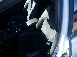 Seat Leon ST FR CUPRA 300 4 DRIVE PANORAMADAK LED ALCANTARA picture 10