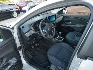 Dacia Jogger EXTREME + picture 12