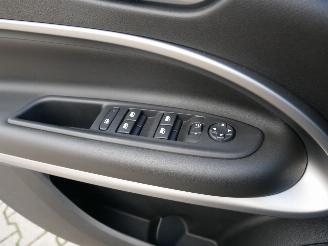 Jeep Avenger SUMMIT ELECTRIC picture 17