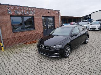 Damaged car Volkswagen Polo HIGHLINE 1.6 TDI 2018/11