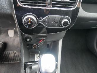 Renault Clio LED CLIMATE CONTROL picture 19