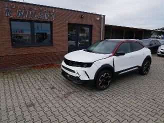 krockskadad bil auto Opel Corsa GS LINE LED 2023/7