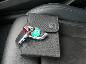 BMW 3-serie 320 i M-SPORT HEAD UP ALCANTARA LED picture 17