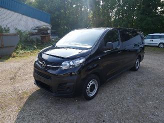 krockskadad bil bedrijf Opel Vivaro EDITION L3 2024/2