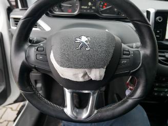 Peugeot 2008 ALLURE AUTOMAAT picture 24