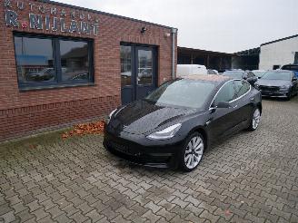 Schadeauto Tesla Model 3 LONG RANGE DUAL MOTOR 2019/5