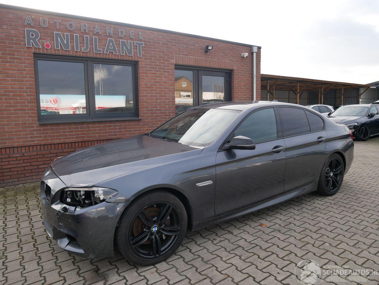 BMW 5-serie 530 D M-SPORT LEER SCHUIFDAK XENON