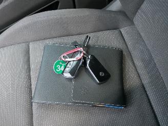 Volkswagen Transporter T7 MULTIVAN DSG picture 19