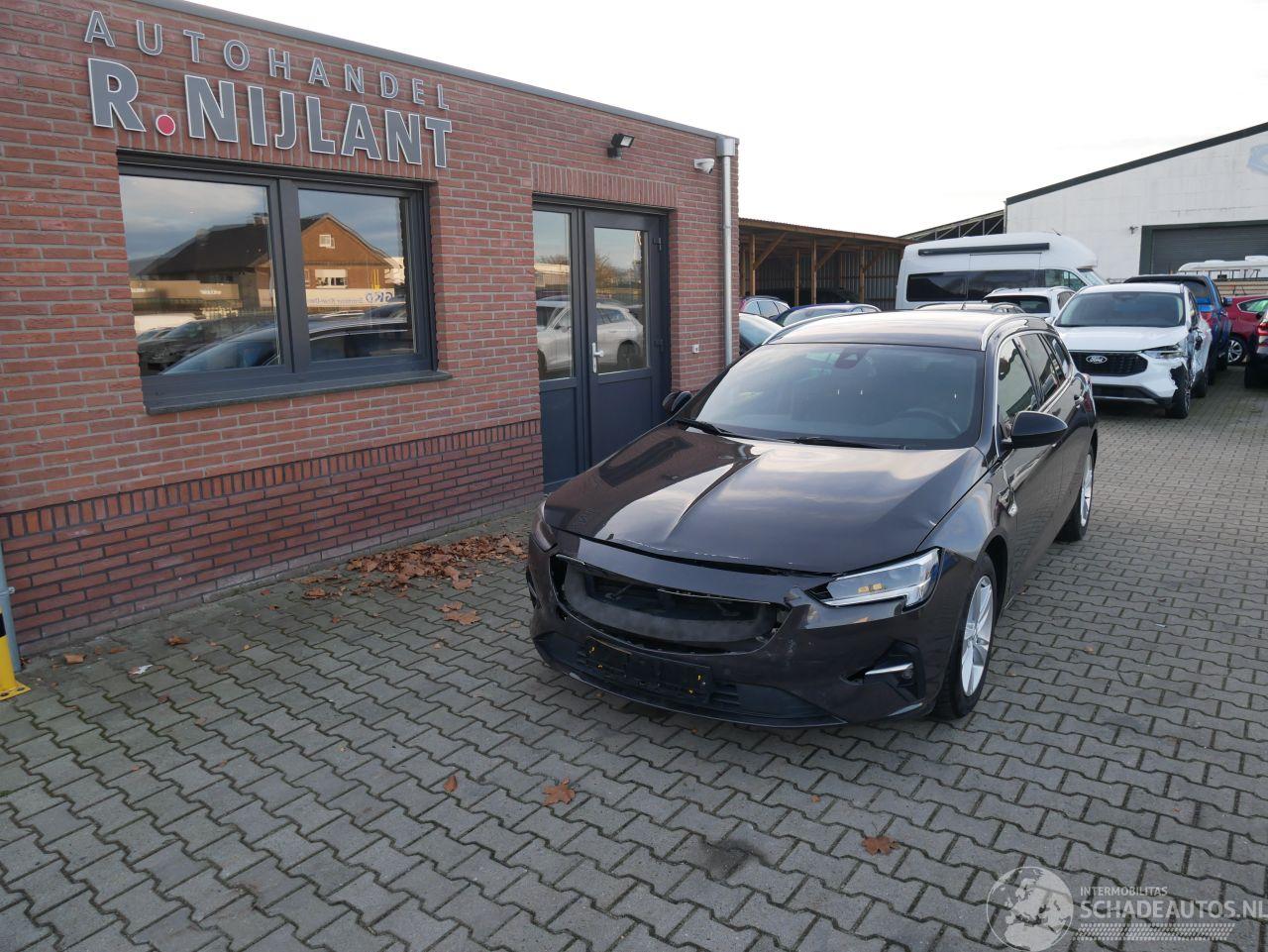 Opel Insignia ELEGANCE