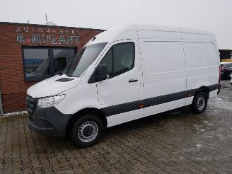 Mercedes Sprinter 317 CDI L2H2 picture 1
