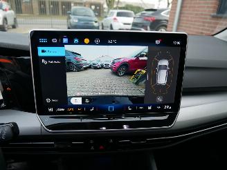Volkswagen Golf 1.5 eTSI PANORAMADAK ACC VIRTUAL COCKPIT. picture 17