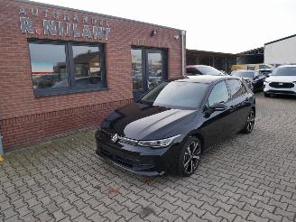 krockskadad bil auto Volkswagen Golf 1.5 eTSI PANORAMADAK ACC VIRTUAL COCKPIT. 2025/5