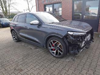 Damaged car Audi  SQ6 PANORAMADAK 360 KW ACC HUD S.LINE STOELEN B & O 2024/11