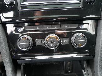 Volkswagen Golf HIGHLINE BI-XENON DSG ALCANTARA picture 13