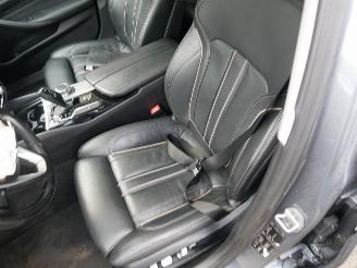 BMW 5-serie 520 D SPORT LINE LED LEER SCHUIFDAK picture 9