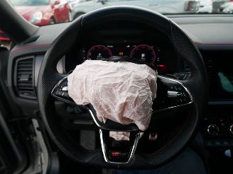 Skoda Kodiaq RS 4x4 PANORAMADAK ACC DCC ALCANTARA DSG 7 PERSOONS picture 20