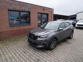 krockskadad bil auto Peugeot 2008 ACTIVE LED 2020/6