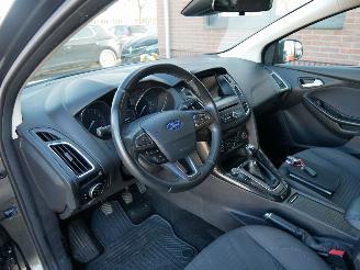 Ford Focus TITANIUM picture 8