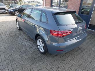 Audi A3 SPORT LED picture 4