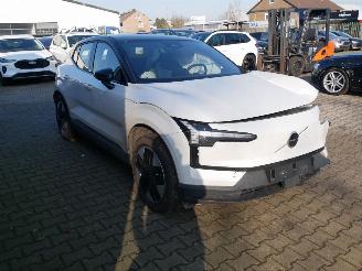 Volvo EX30  picture 3