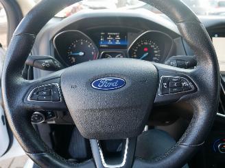 Ford Focus ST LINE picture 11