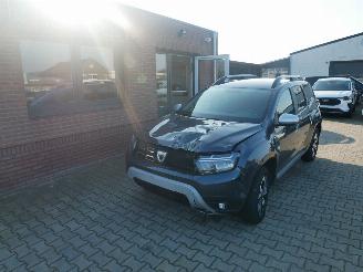 Vaurioauto  passenger cars Dacia Duster PRESTIGE 2021/12