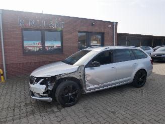 skadebil auto Skoda Octavia STYLE 2020/12