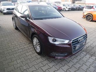 Audi A3 SPORTBACK AMBIENTE S-TRONIC XENON LEER picture 7