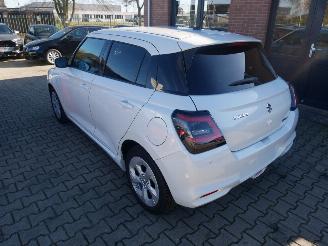 Suzuki Swift  picture 4