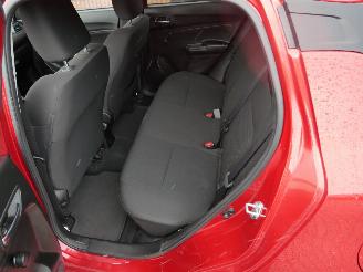 Suzuki Swift  picture 12