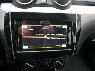 Suzuki Swift  picture 14