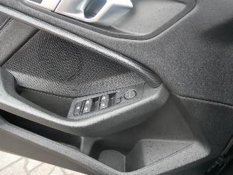 BMW 2-serie 218 D GRAN COUPE picture 19