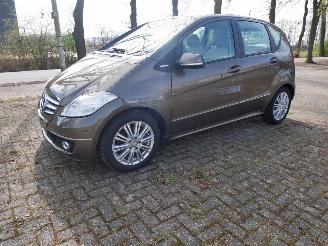 Avarii autoturisme Mercedes A-klasse A 180 ELEGANCE BI-XENON SCHUIFDAK AUTOMAAT 2010/8