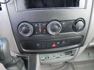 Mercedes Sprinter 519 CDI ZIEKENHUIS AUTO picture 10