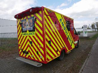 Mercedes Sprinter 519 CDI ZIEKENHUIS AUTO picture 3