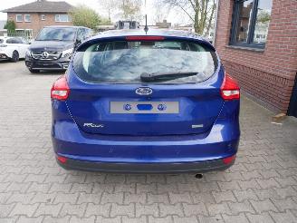 Ford Focus TITANIUM BI-XENON picture 6